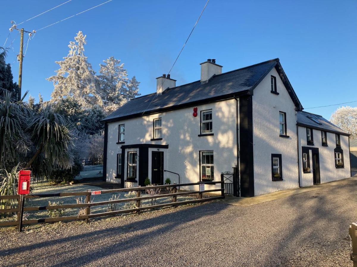 The Old Post Office Lodge Enniskillen Eksteriør bilde